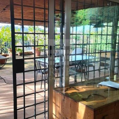 Terrace-Piazza del Popolo: Modern, furnished, spacious living room, 2 bedroom, 2 bath, fully equipped kitchen, in private villa. Large panoramic terrace. Sunny, silent, near all. Ref 1208 - Photo 1