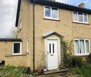 3 bedroom semi-detached house to rent - Photo 6