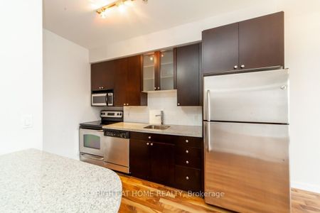 For Lease - 1005 King Street Unit# 917, Toronto, Ontario - Photo 3