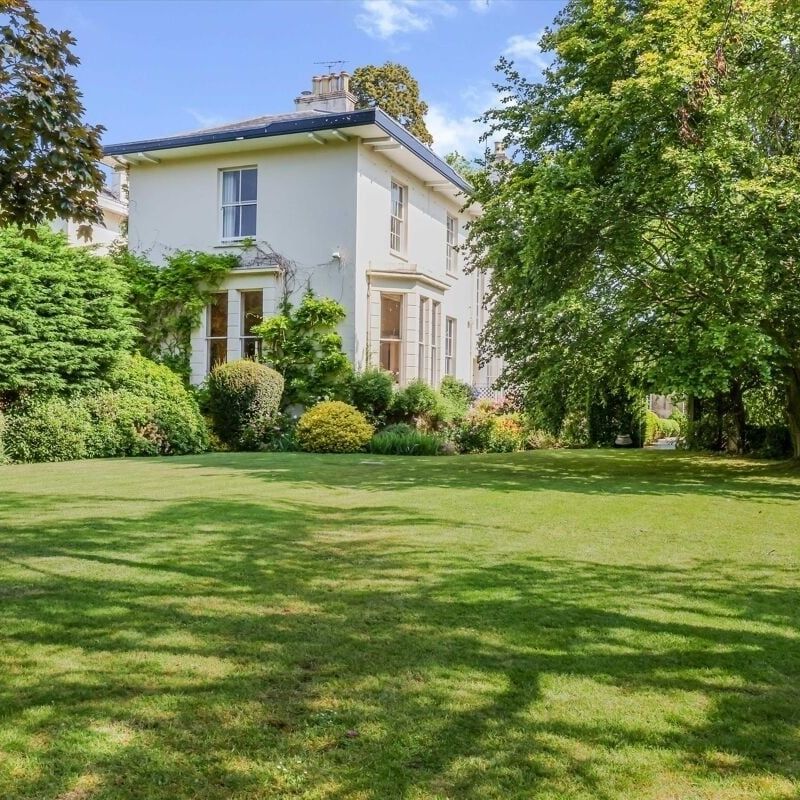 5 bedroom house to rent - Photo 1
