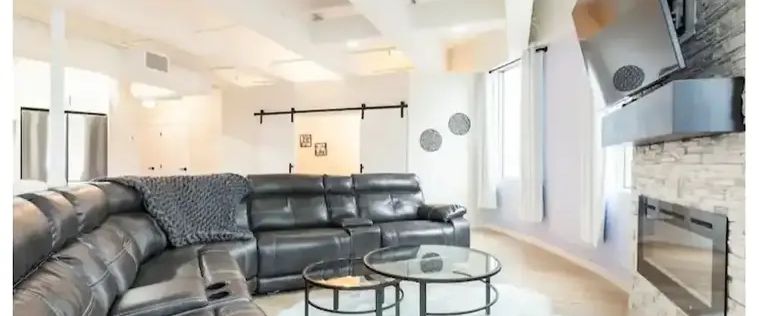 Executive Downtown Loft | Edmonton - Photo 1