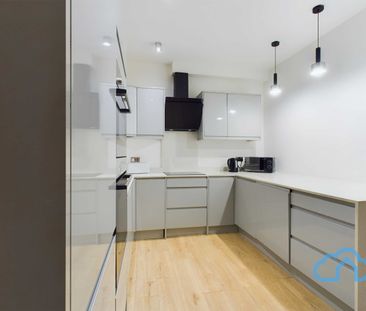 RM2 Cantelupe Road | East Grinstead | RH19 3TT - Photo 6