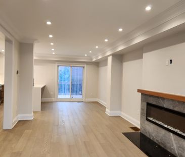 For Lease - 341 Lawrence Avenue, Toronto, Ontario - Photo 5