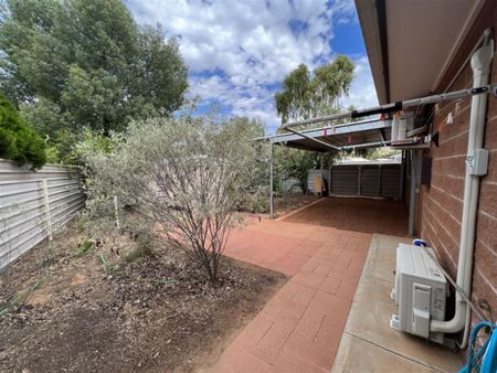 1/3 Quin Court, 0875, Larapinta Nt - Photo 3