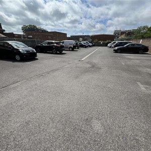 Peelers Gate, Wayte Street, Cosham, Portsmouth, Hampshire, PO6 - Photo 3