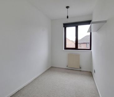 3 bedroom property to rent - Photo 3