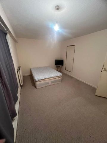 Room in a Shared Flat, Maple Road, SE20 - Photo 2