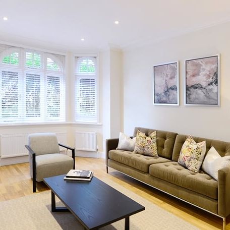 3 Bedroom 2 Bathroom To Let Hamlet Gardens Ravenscourt Park W6 - Photo 1