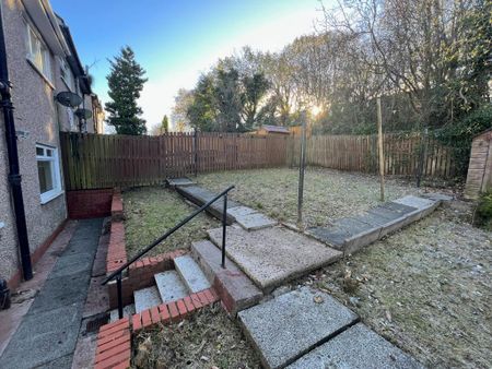 2 bedroom end of terrace house to rent - Photo 5