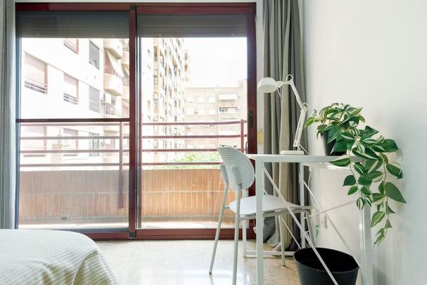 Calle Dolores Marqués, Valencia, Valencian Community 46020 - Foto 1