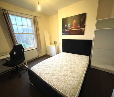 Clough Road, Hull - Photo 5