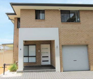 2/4 Newton Road, Blacktown, NSW 2148 - Photo 4