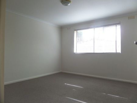 Large 2 Bedroom Unit - Photo 2