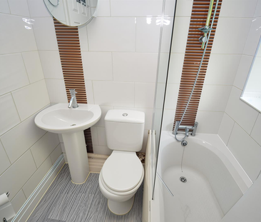 Oakwood Park, Prenton, CH43 - Photo 2