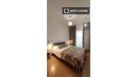 2 room luxury Flat for rent in Alicante, Valencia - Photo 4