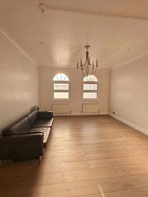 3 Bed Flat, Median Road, E5 - Photo 1