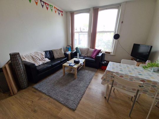 3 bedroom house to rent - Photo 1