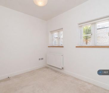 3 bedroom bungalow to rent - Photo 1