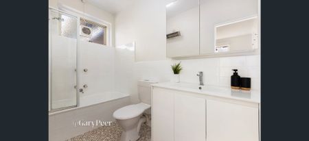10 / 35 Fitzgerald St, South Yarra - Photo 4