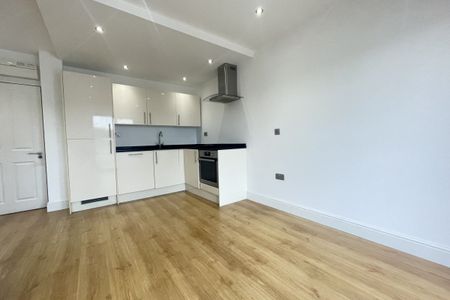 Waterhouse Street - Photo 4