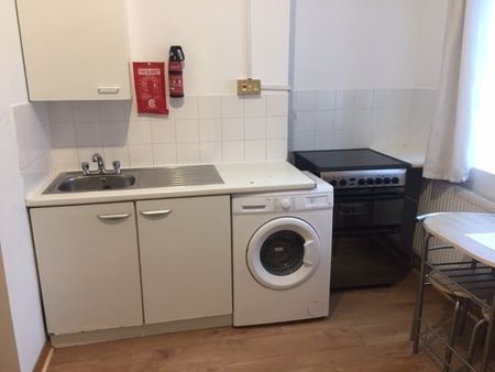 Studio Flat, Sutherland Road, N17 - Photo 4