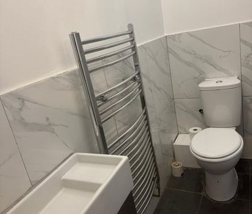 1 Bed Flat, Coombe Terrace, BN2 - Photo 5