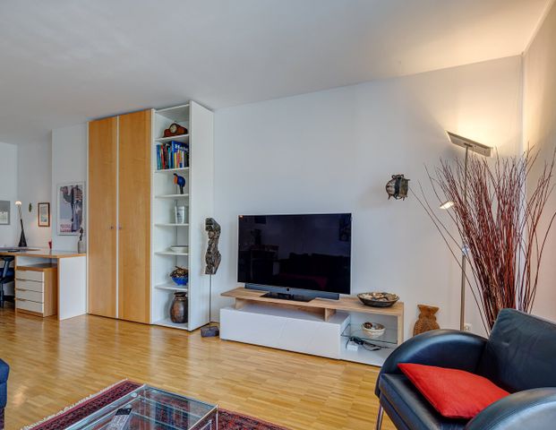 Cozy and bright apartment with south-facing loggia - Photo 1