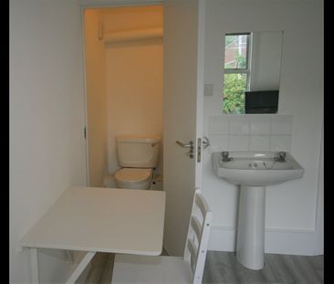 Bedsit, Fordwych Road, NW2 - Photo 4