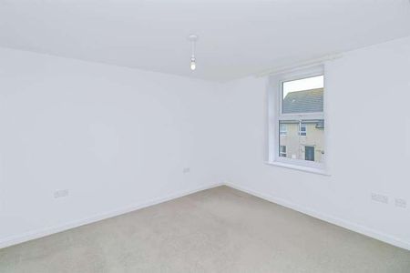 Crompton Way, Ogmore-by-sea, Bridgend, CF32 - Photo 5