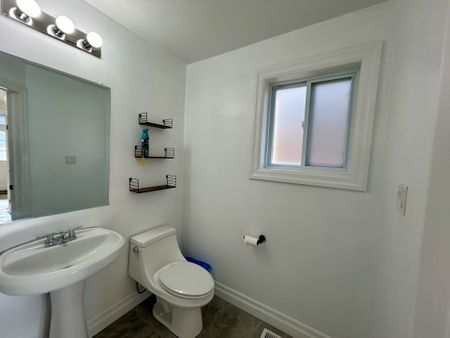 For Lease - 2619 Sheffield Boulevard Unit# 19, London South, Ontario - Photo 2