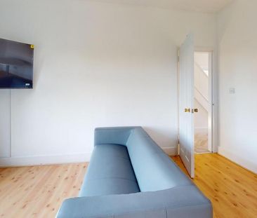 4 bedroom house to rent - Photo 2