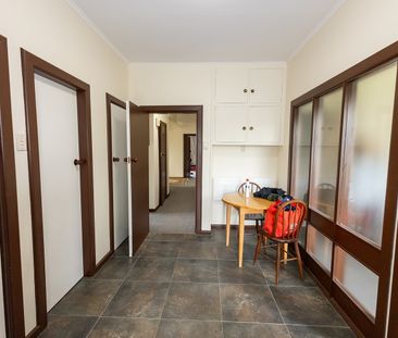 Spacious Home with Modern Comforts - Photo 1