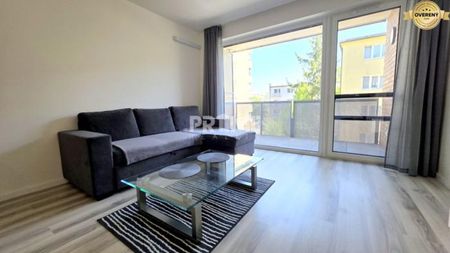 MODERNÝ 2i byt, POD VINICOU, LOGGIA, PARKING, Nové Mesto - Photo 2