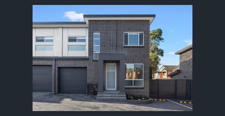 Near New 2-Bedroom Townhouse in a Thriving Suburb! - INSPECTION THIS THURSDAY AT 5:30PM - Photo 5