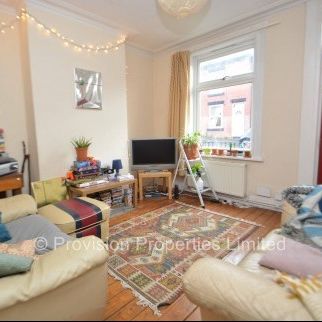 3 Bedroom Houses in Hyde Park Leeds - Photo 1