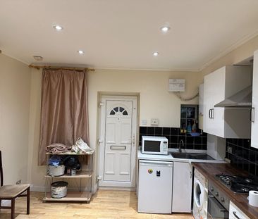 1 Bed Flat, Neeld Crescent, HA9 - Photo 6