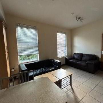 Unit 2, 118 University Street, Belfast, BT7 1HH - Photo 1