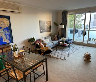 North Sydney - Photo 1