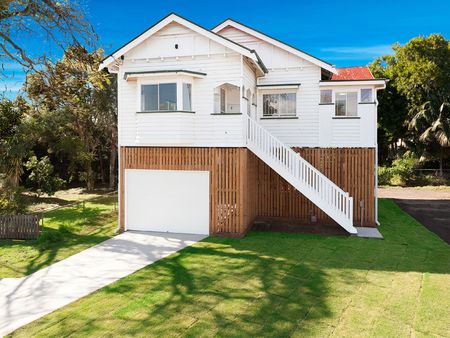 61 Hockings Street, Clayfield, QLD, 4011 - Photo 4