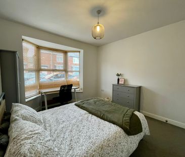 Severn Street – 3 Bed - Photo 5