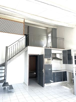 Appartement Duplex T3, 2 chambres avec garage et parking, - Photo 1