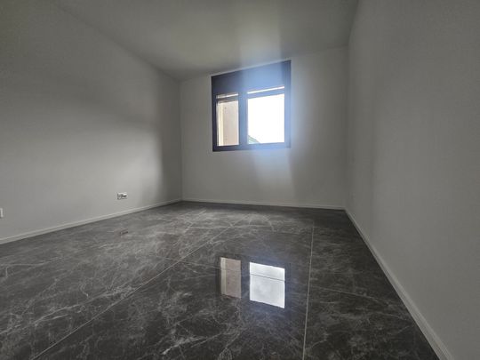 AFFITTASI NUOVO E BELLISSIMO 3.5 LOCALI A LUMINO - Foto 1