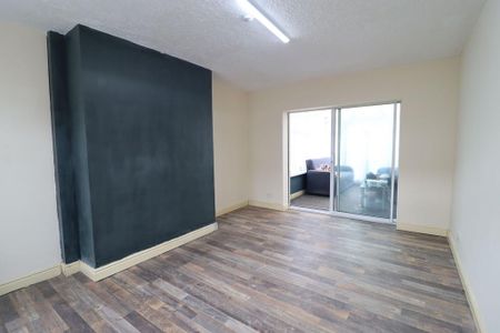 4 bedroom terraced house to rent - Photo 4