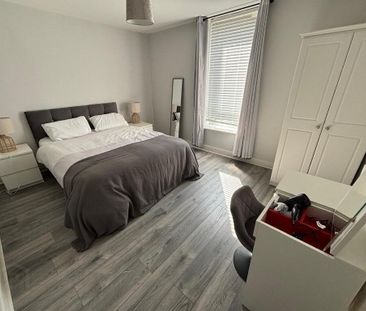 Unit 2, 2 Dunluce Street, Portrush, BT56 8DN - Photo 3