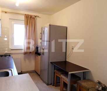 Apartament 3 camere, mobilat modern, balcon, garaj, zona BIG - Photo 6