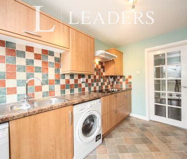 3 bedroom house to rent Greenfield Close, Dunstable, Bedfordshire, LU6 - Photo 5