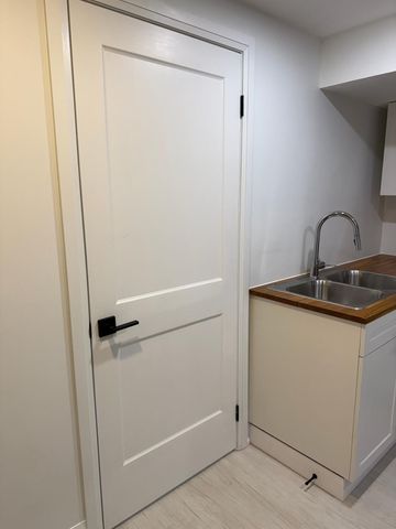 For Lease - 357 Rossland Road Unit# Lower, Oshawa, Ontario - Photo 5