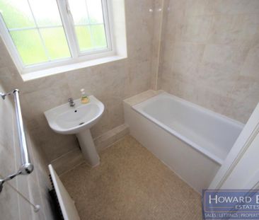 3 bedroom maisonette to rent - Photo 3