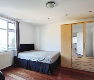 4 bed detached house to rent in Ferrers Avenue, West Drayton, UB7 - Photo 3