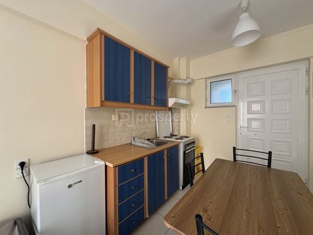 Studio/Γκαρσονιέρα για ενοικίαση Σύνορα - Αστυνομικά - Νοσοκομείο (Πάτρα) - Photo 2